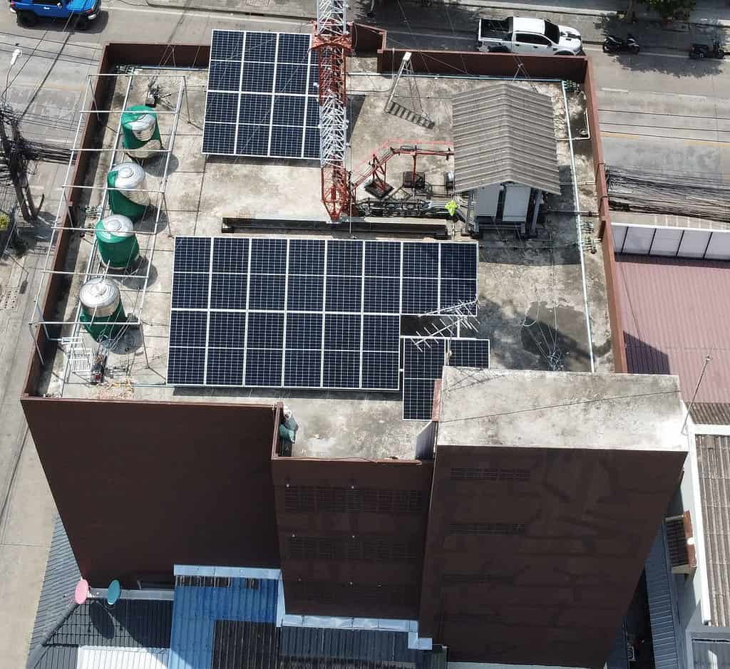 ติดโซล่าเซลล์ 10 kw ราคา รวมทุกอย่าง นวลจันทร์ กรุงเทพ
