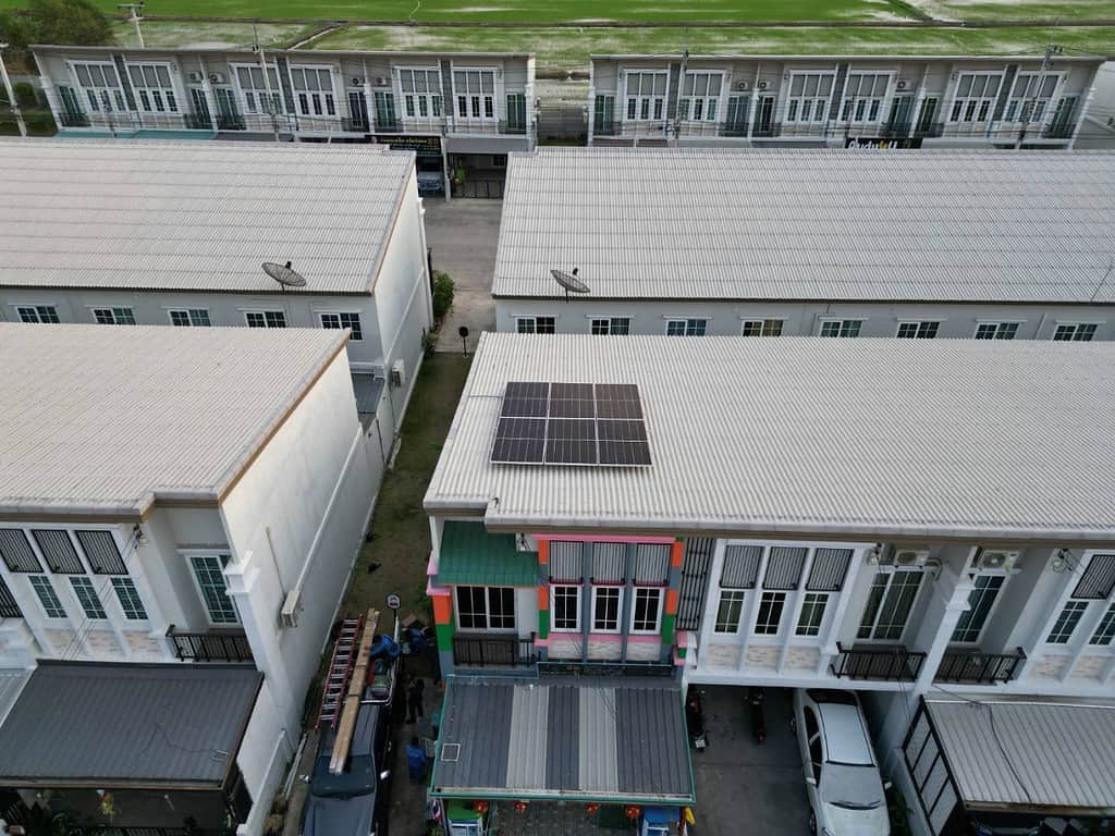 ติดโซล่าเซลล์ ทาวน์โฮม ขนาด 3kw อยุธยา