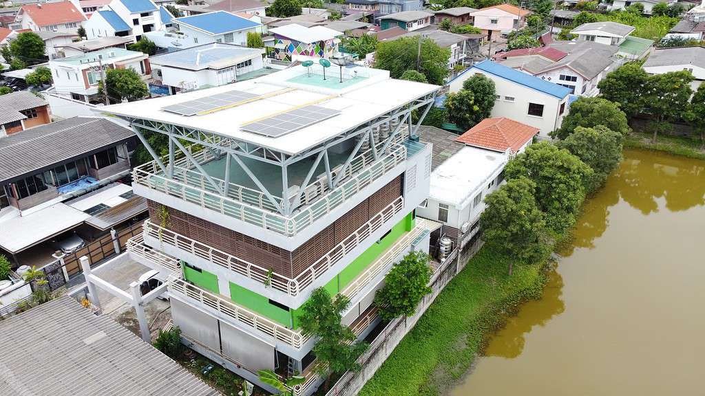ติดตั้งโซล่าเซลล์ 5 kw ราคา รวมทุกอย่าง จรัญ กรุงเทพ